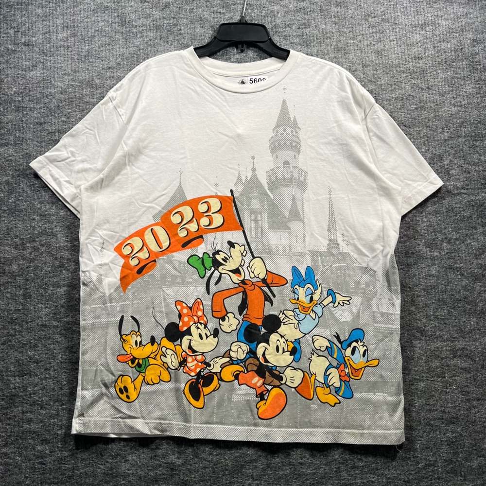 Disney Parks 2023 Mickey & Friends Castle Graphic T-Shirt Mens XL White